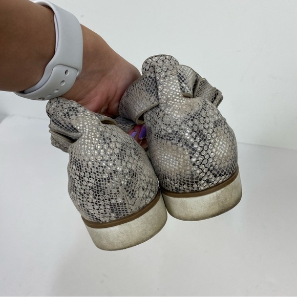 Sofft Snakeskin reptile sneaker sandals - Picture 3 of 6